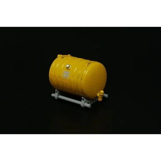 Mi-24D internal additional fuel tank, 1/72 - Brengun BRL72268 Mi-24D internal additional fuel tank, 1/72 - Brengun BRL72268