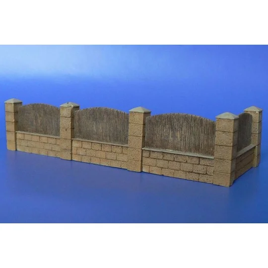 Fence with underpinning, 1/72 - Hauler HLH72133