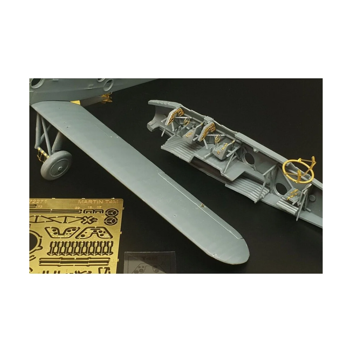 Martin T4M wheel/float (Plusmodel kit), 1/72 - Brengun BRL72271