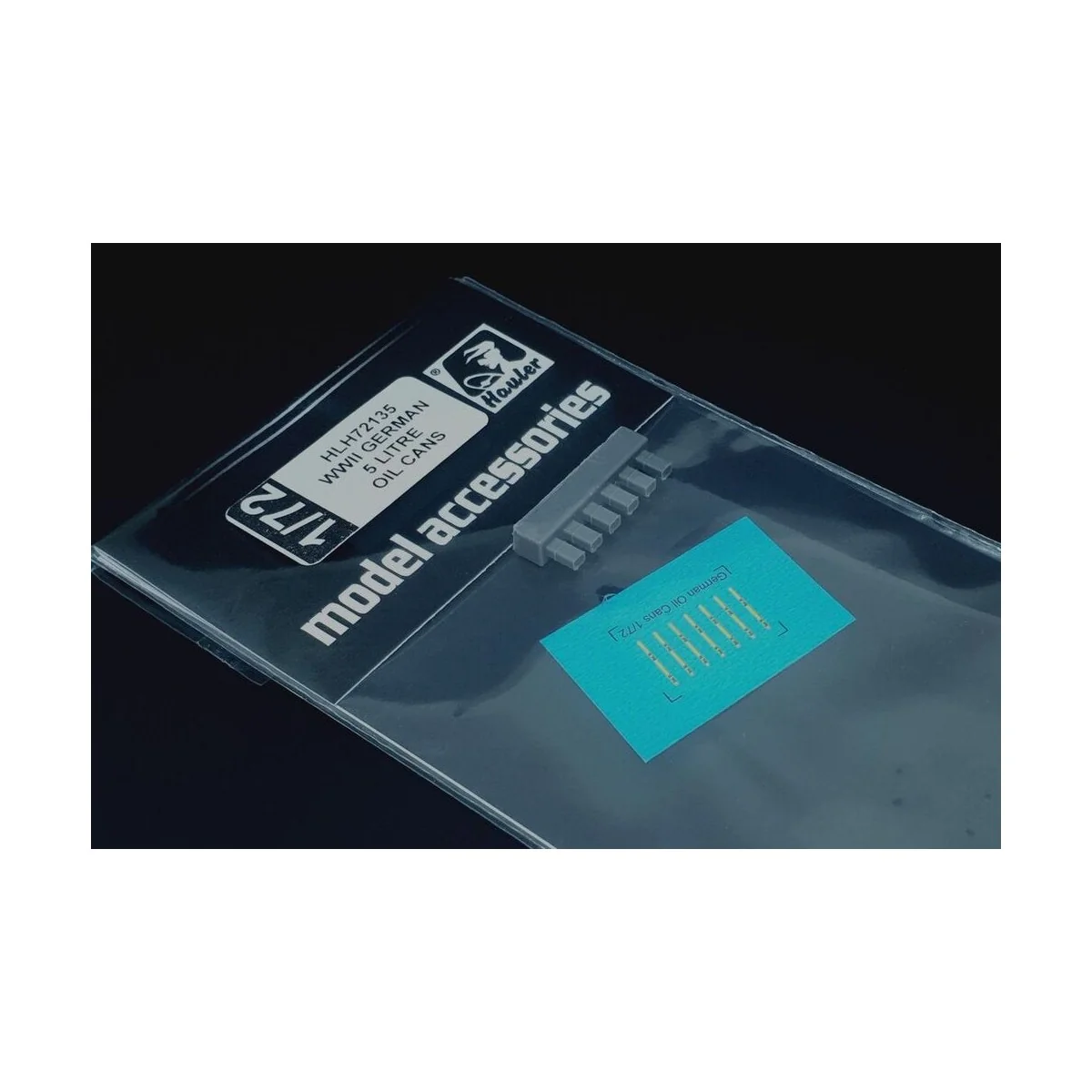 WWII GERMAN 5 LITRE OIL CANS (6pcs) - Hauler HLH72135