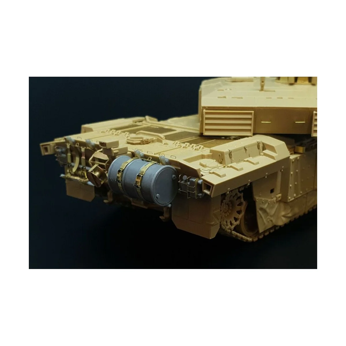Challenger 2 (Tamiya kit), 1/48 - Hauler HLX48406