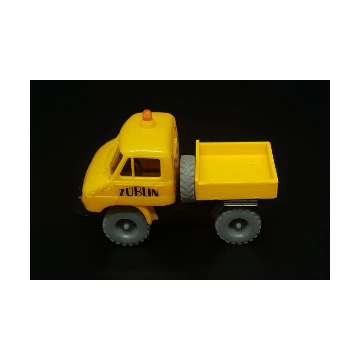 MB Unimog 411 wheels, 1/87 - Hauler HLR87221