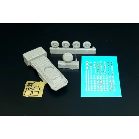 BRDM-2, 1/120 - Hauler HTT120092 BRDM-2, 1/120 - Hauler HTT120092