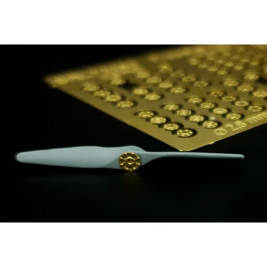 Propeller flangers (for wooden propellers), 1/144 - Brengun BRL144188 Propeller flangers (for wooden propellers), 1/144 - Brengun BRL144188