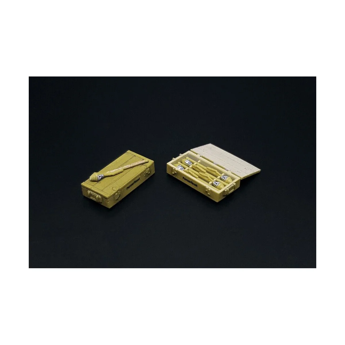 Panzerfaust with boxes - Hauler HLH72141