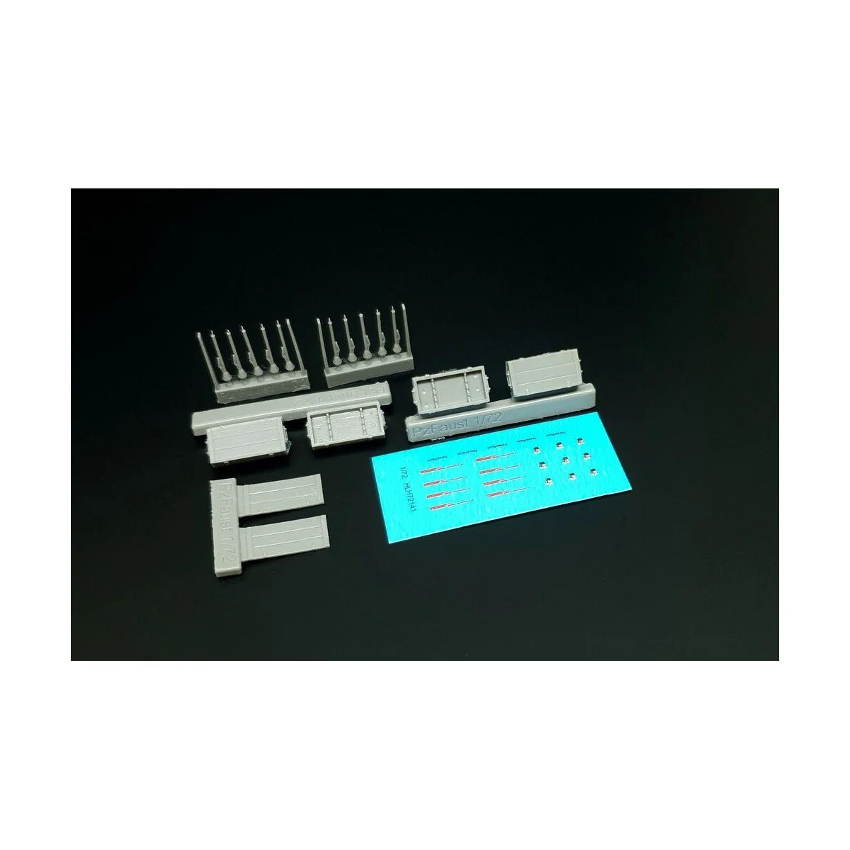 Panzerfaust with boxes - Hauler HLH72141