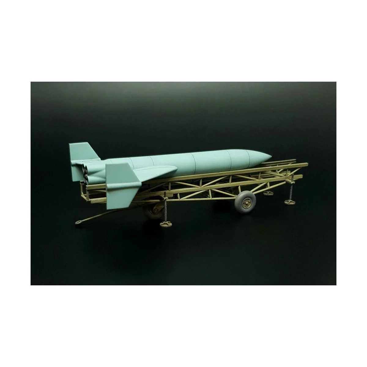 Feuerlilie F-55 Flakrakete w/dolly, 1/48 - Brengun BRS48017