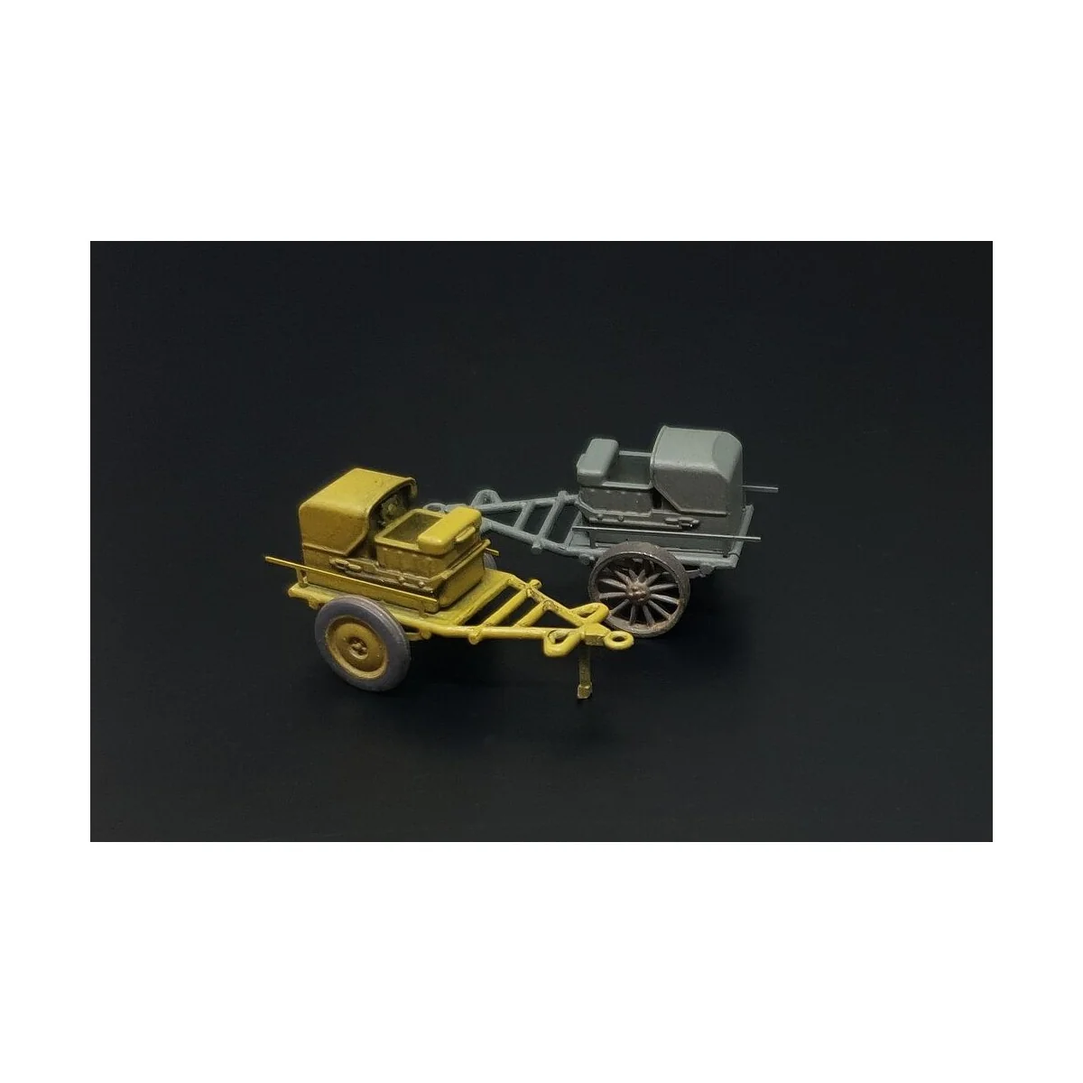 Anlasswagen - Luftwaffe Aircraft Starter Cart (2pcs), 1/87 - Hauler...