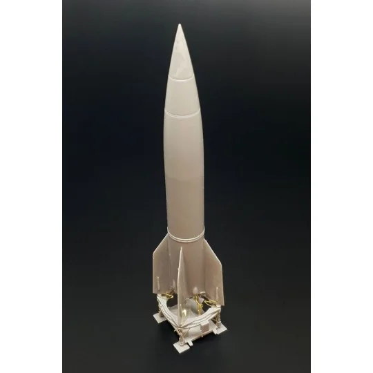 German rocket V-2/A4, 1/120 - Hauler HTT120097