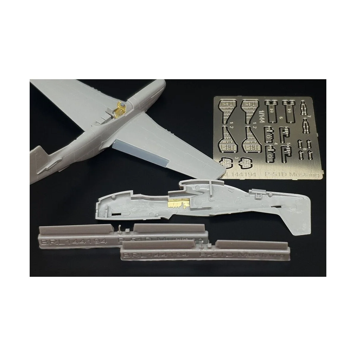 P-51D Mustang (Platz-Eduard-Bego), 1/144 - Brengun BRL144194