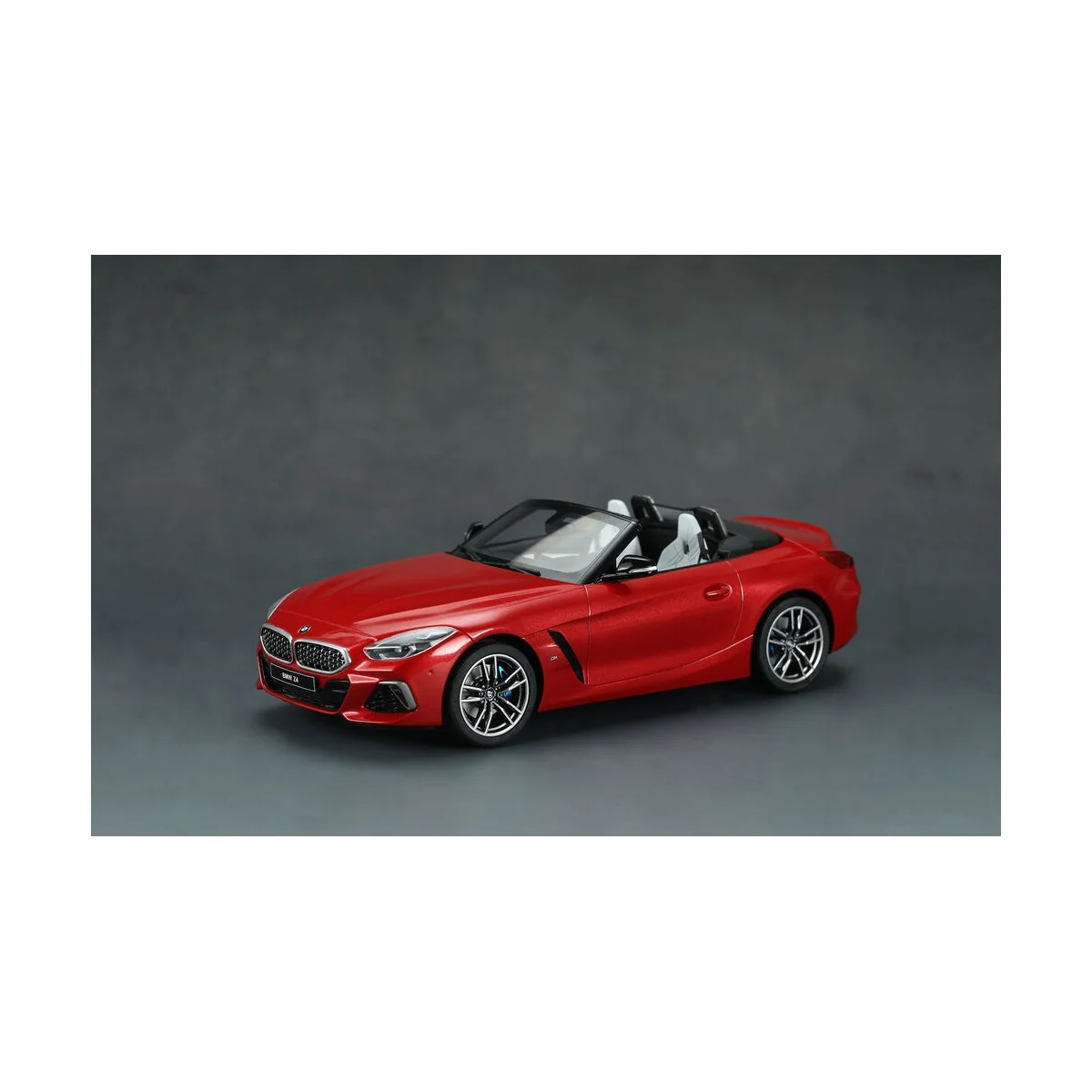 BMW Z4 M40i, 1/24 - MENG-Model CS-005
