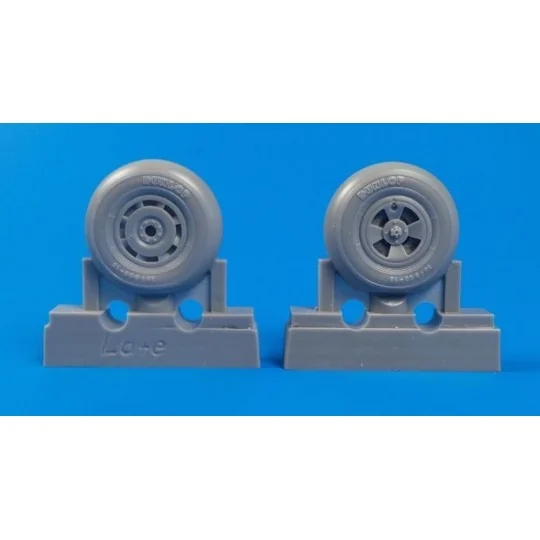 Tempest Mk.II/V/VI-main wheels late type, 1/32 - CMK 129-Q32242 Tempest Mk.II/V/VI-main wheels late type, 1/32 - CMK 129-Q32242