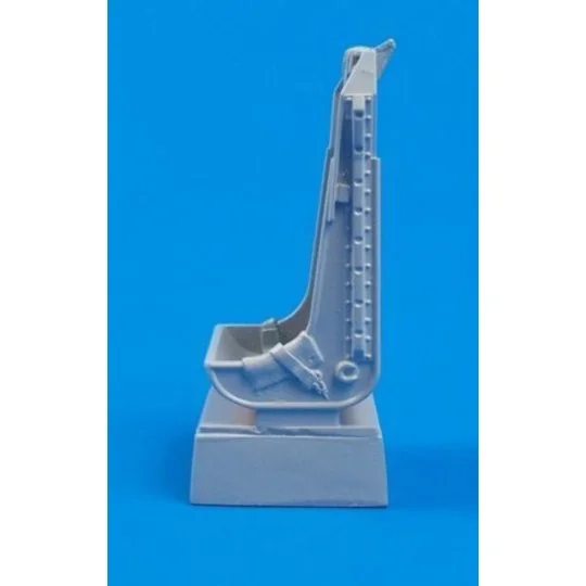 Tempest/Tyhoon-Pilot's seat w.harness - CMK 129-Q32245