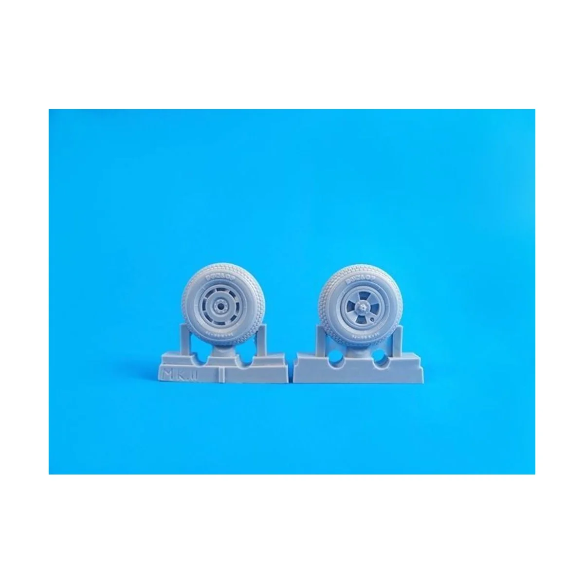 Tempest Mk.II/V/VI-Square Tread Pattern Mainwheels f. Spacial Hobby...