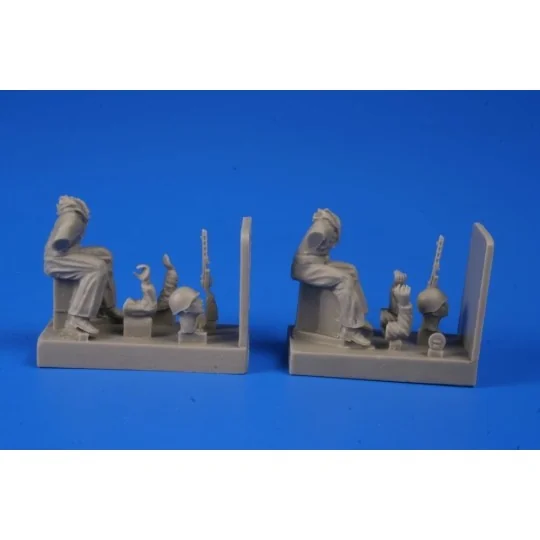 Soviet Tank Desant Troops,Part 1(2 Figur for a T-34 and another tan...