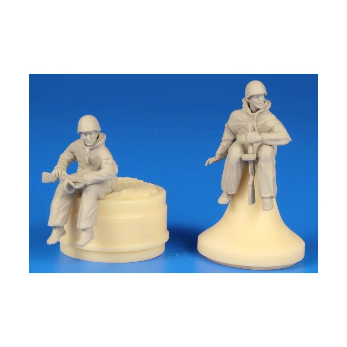 Soviet Tank Desant Troops, Part 1(2 Figur for a T-34 and another ta... Soviet Tank Desant Troops, Part 1(2 Figur for a T-34 and another ta...