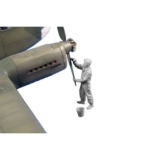 Siebel Si 204/Aero C-3 Rigger (prop maintenance), 1/48 - CMK 129-F4... Siebel Si 204/Aero C-3 Rigger (prop maintenance), 1/48 - CMK 129-F4...