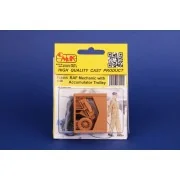 RAF Mechanic with Accumulator Trolley - Special Hobby 129-F48405