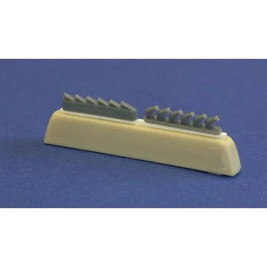 P51B /C /D Mustang exhaust, 1/72 - CMK 129-Q72033 P51B /C /D Mustang exhaust, 1/72 - CMK 129-Q72033