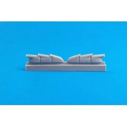 Hurricane Mk.I-Exhausts(triple ejectorTy - CMK 129-Q48265