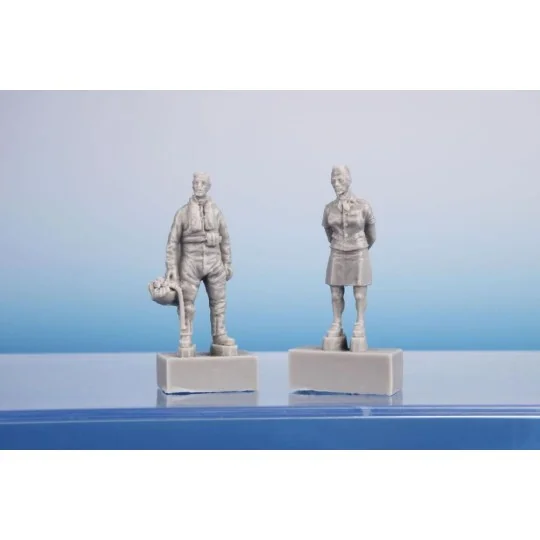 IAF Mirage IIICJ Pilot & Female Ground Crew, 1/72 - CMK 129-F72387