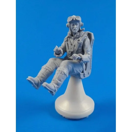 British Tempest Pilot, stting for Special Hobby kit, 1/32 - CMK 129... British Tempest Pilot, stting for Special Hobby kit, 1/32 - CMK 129...