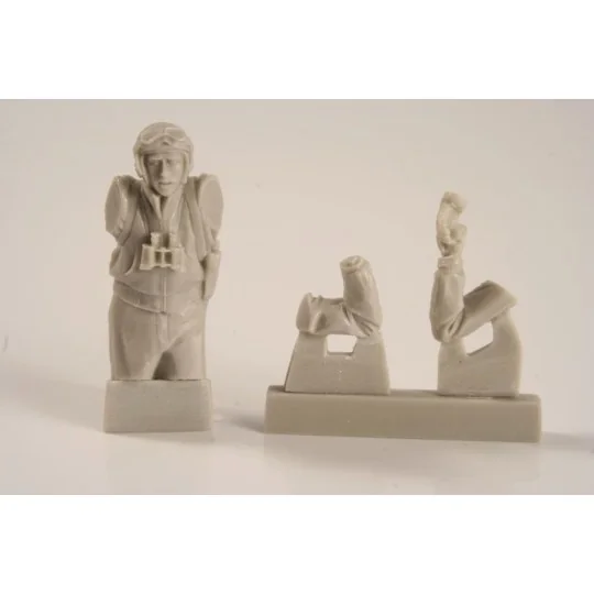 US WWII Tank Commander in turret, 1/35 - CMK 129-F35259