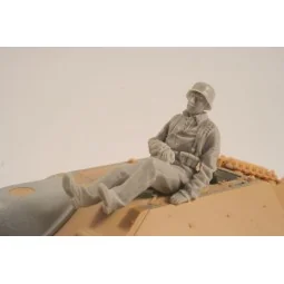 German WWII Hetzer Sitting Infanty man, 1/35 - CMK 129-F35260