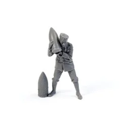 German WWI Minenwerfer Crewmember Loading Shell - CMK 129-F35342