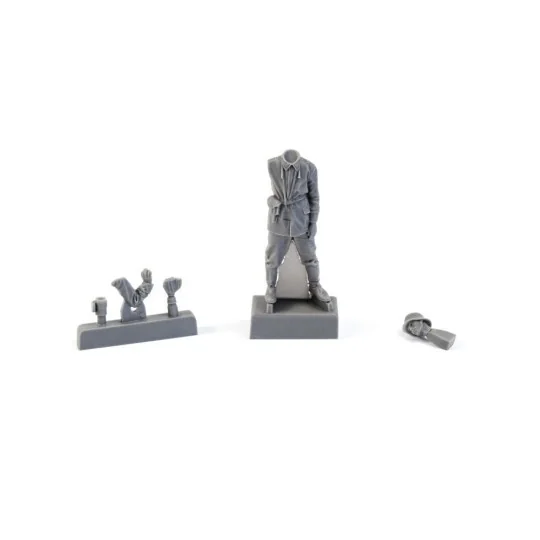 WWI German Mortar Crew Commander, 1/35 - CMK 129-F35347