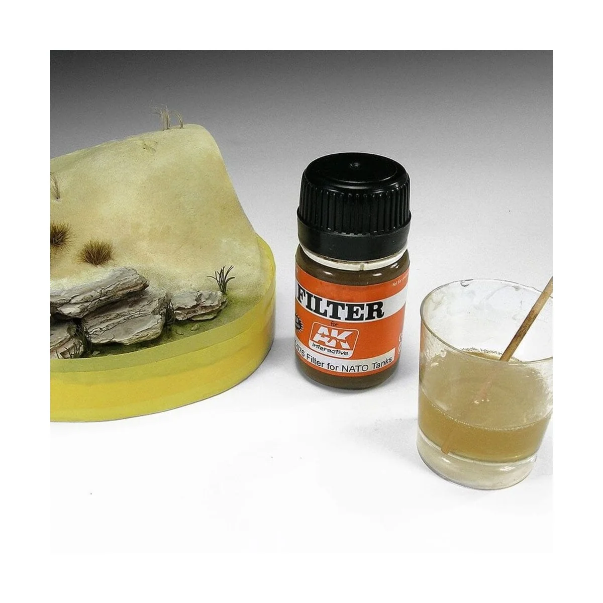 RESIN WATER 2-COMPONENTS EPOXY RESIN - 375ml - AK Interactive AK8043