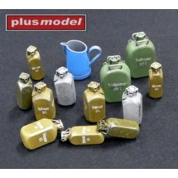 German water canisters, 1/35 - Plus model DP3003