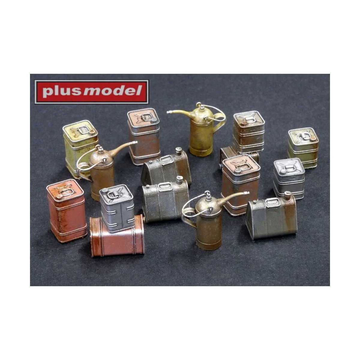 German oil canisters, 1/35 - Plus model DP3008 German oil canisters, 1/35 - Plus model DP3008