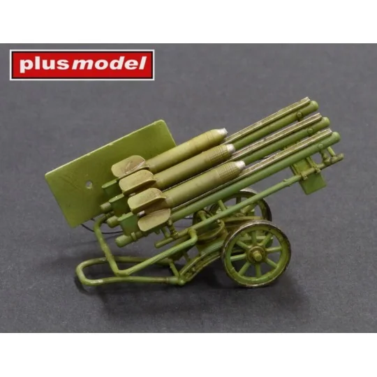 Missiles RS-82 ground version, 1/35 - Plus model DP3044