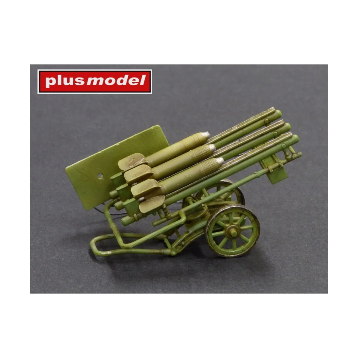 Missiles RS-82 ground version - Plus model DP3044