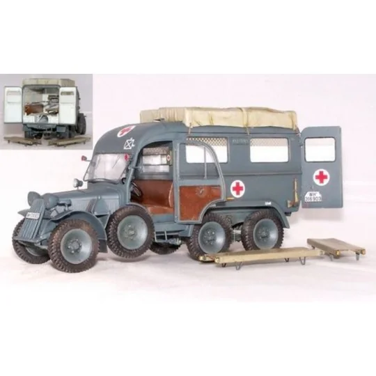 Deutscher Krankenwagen Kfz.31 Steyr 640, 1/35 - Plus model 403