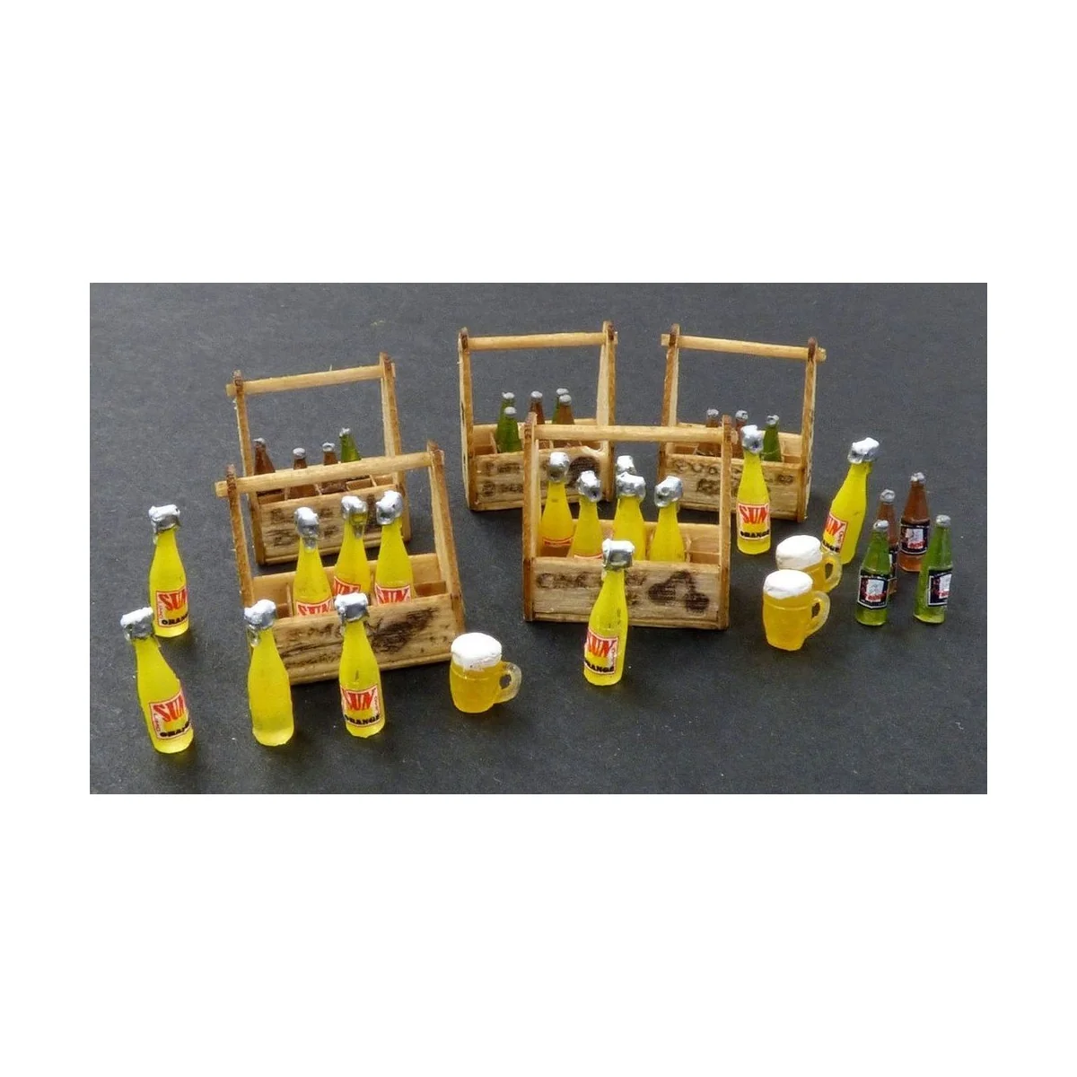 Berry and lemonade crates, 1/35 - Plus model 422