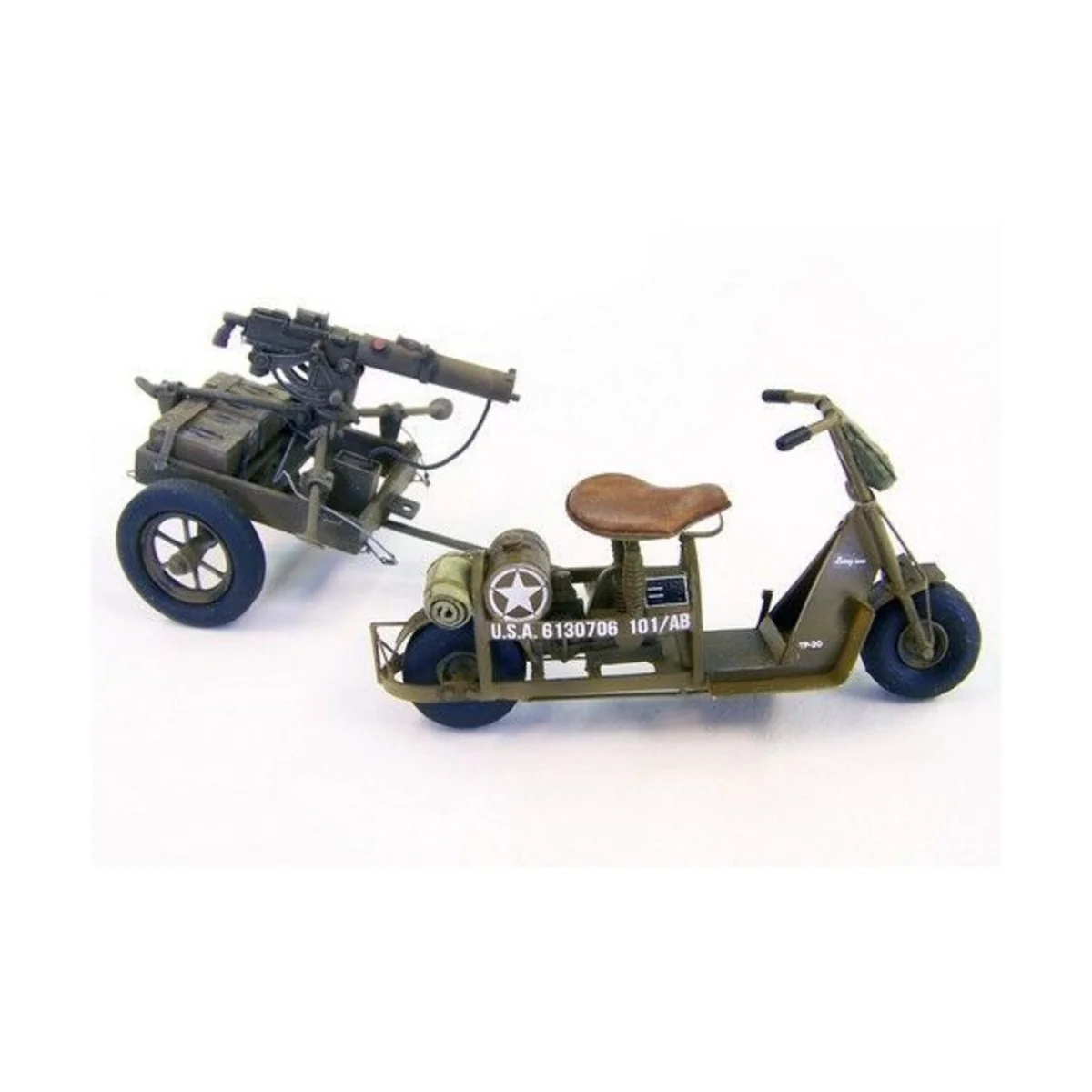U.S. airborne scooter with machine gun, 1/35 - Plus model 439 U.S. airborne scooter with machine gun, 1/35 - Plus model 439