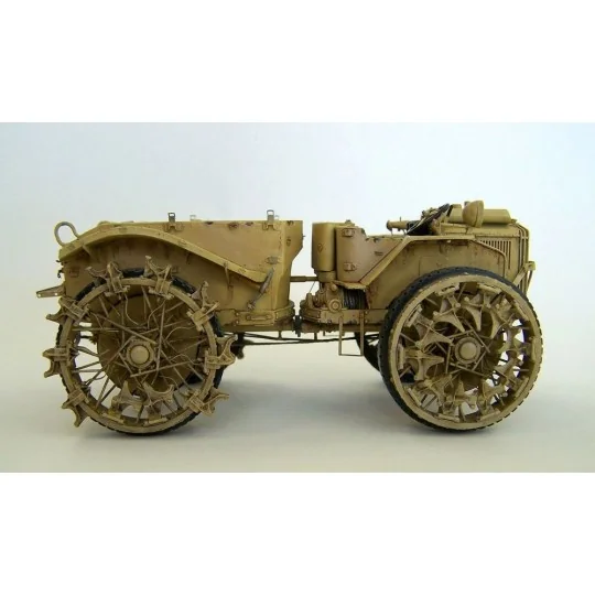 Artillery Tractor Pavesi P4, 1/35 - Plus model 449