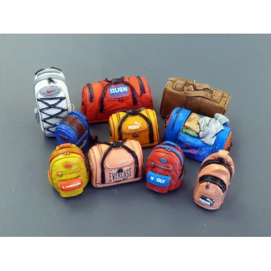 Modern bags, 1/35 - Plus model 465 Modern bags, 1/35 - Plus model 465