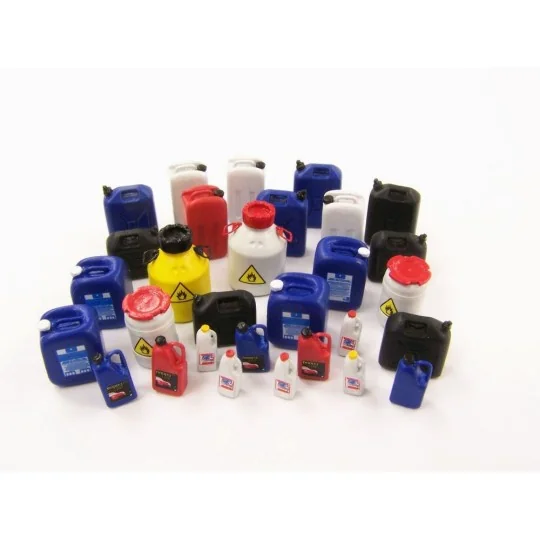 Plastic cans, 1/35 - Plus model 468