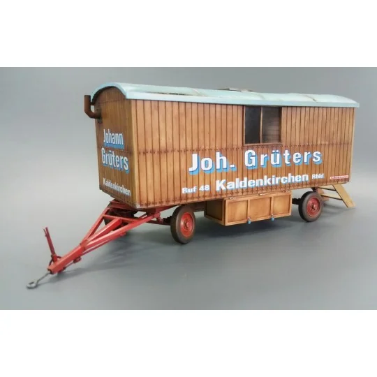 Caravan - Plus model 504