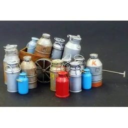 Milk and cream cans, 1/35 - Plus model 508