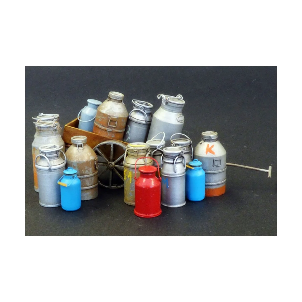 Milk and cream cans - Plus model 508