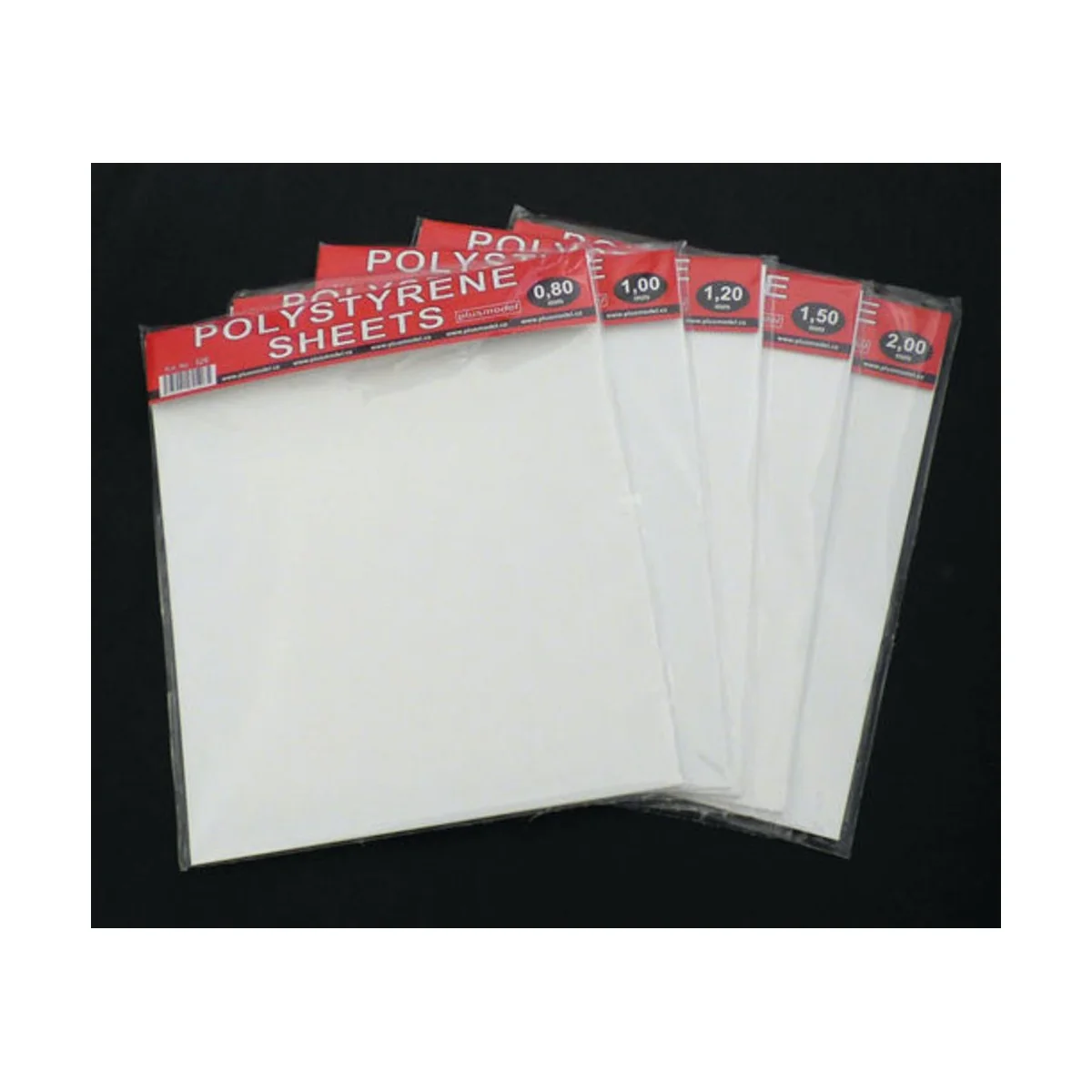 Polystyrene sheets big 1, 5mm, 1/35 - Plus model 529