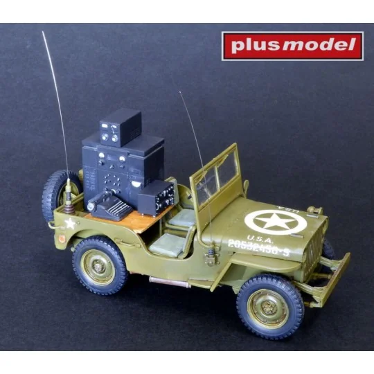 Jeep with radio equipment, 1/35 - Plus model 565