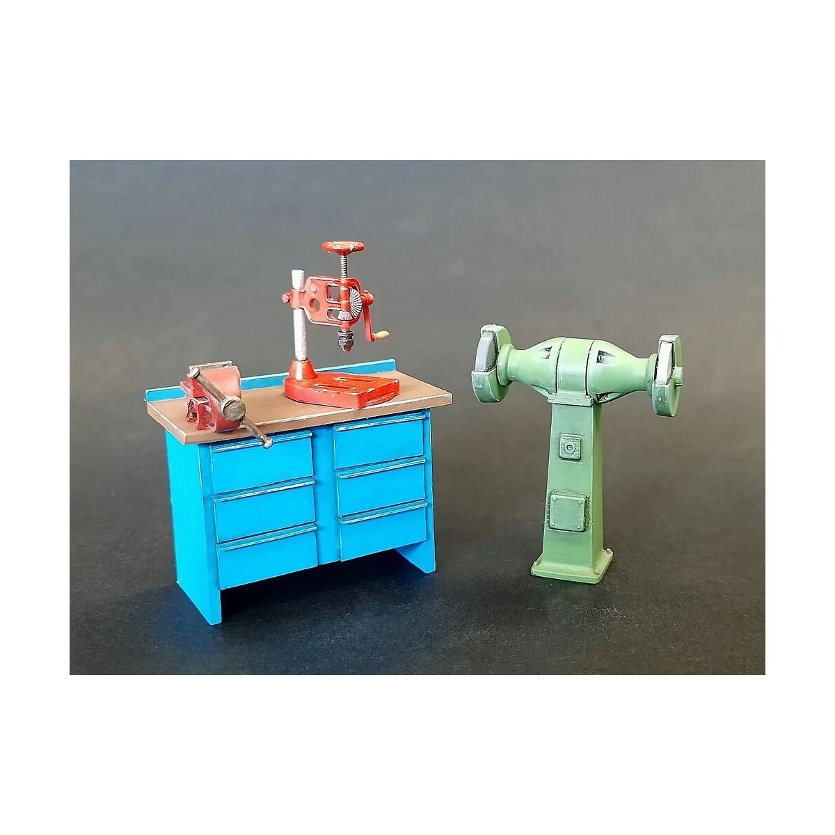 Grinder - Plus model 588