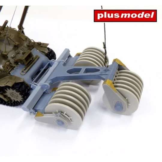 T1E1 US Mine exploder for Sherman – Italeri - Plus model 599