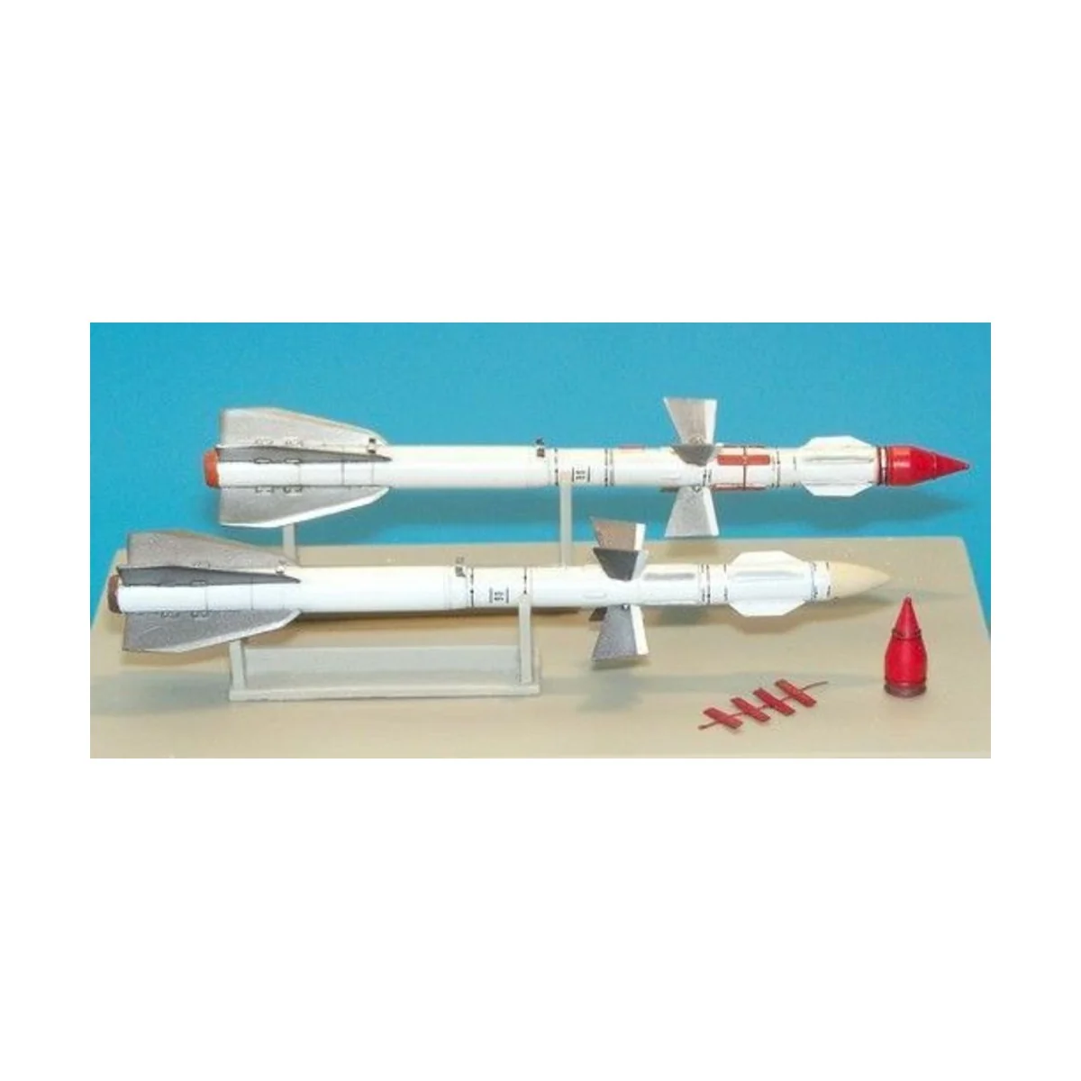 Russian missile R-27ER AA-10 Alamo-C - Plus model AL4007