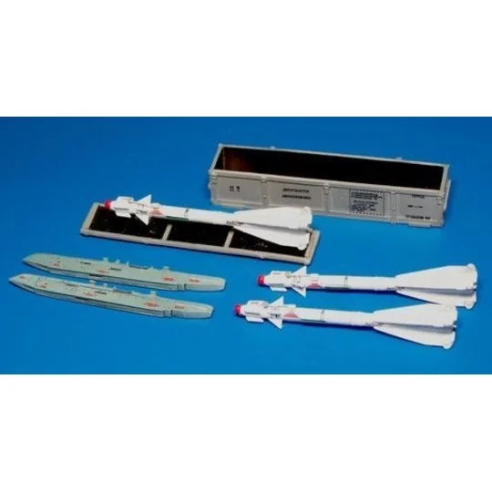 Russian missile R-60 AA-8 Aphid with box, 1/48 - Plus model AL4014 Russian missile R-60 AA-8 Aphid with box, 1/48 - Plus model AL4014